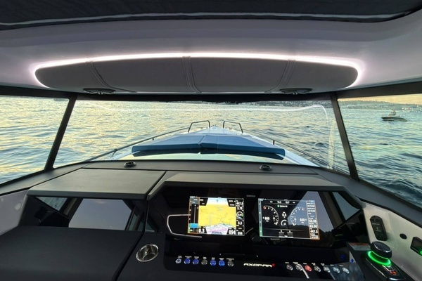 Photo of the 2026 Axopar 37 XC Cross Cabin