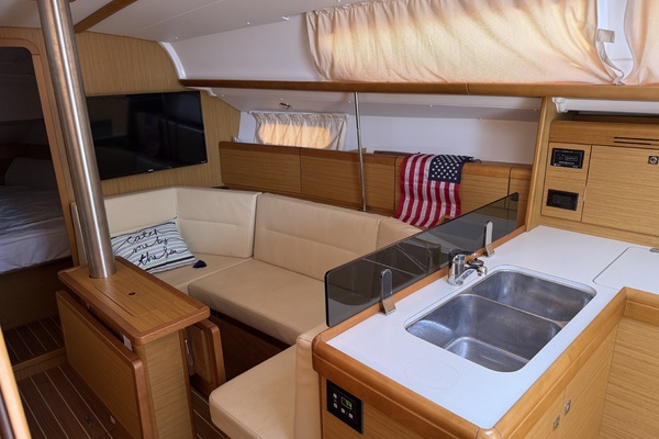 Jeanneau 36i