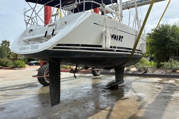 Bonkers  36ft Jeanneau Yacht For Sale