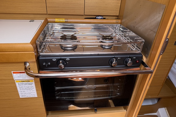 Jeanneau 36i