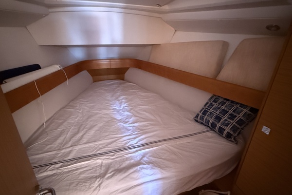 Jeanneau 36i