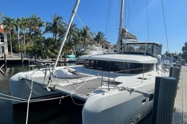 42-ft-Lagoon-2018-- Kemah Texas United States  yacht for sale