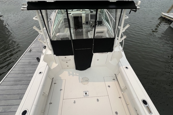 2013 Boston Whaler 28