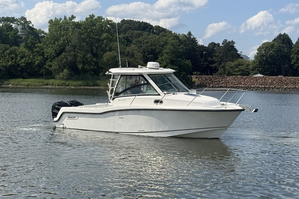 2013 Boston Whaler 28
