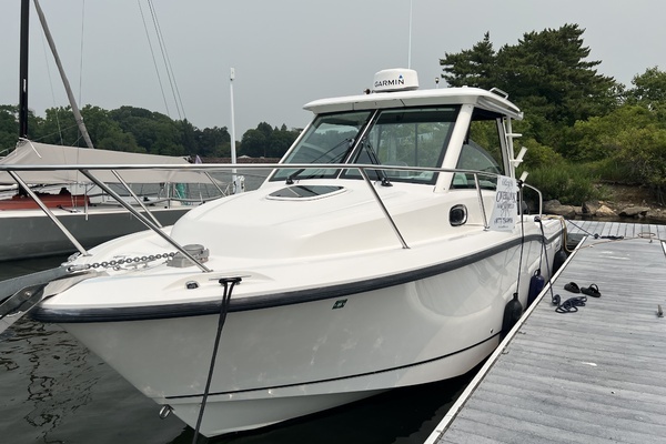 2013 Boston Whaler 28