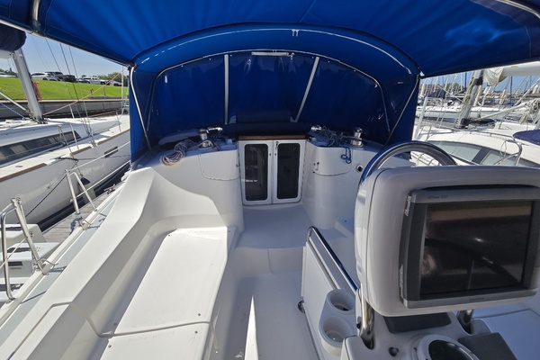 Chemistry 44ft Hunter Yacht For Sale