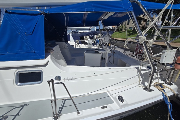 Chemistry 44ft Hunter Yacht For Sale