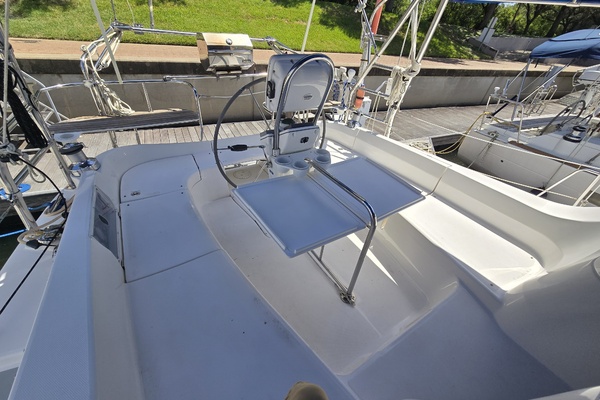 Chemistry 44ft Hunter Yacht For Sale