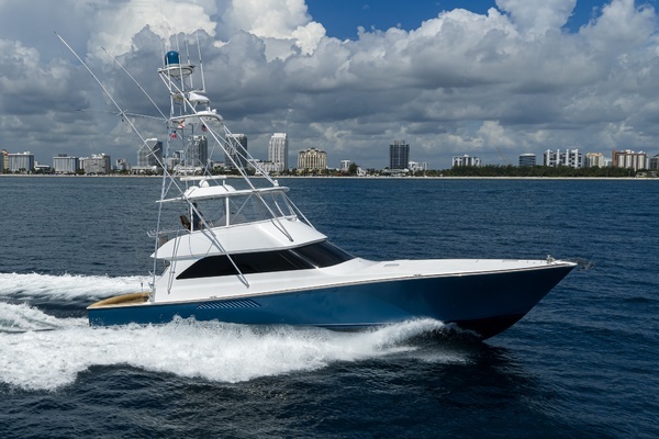 2002 Viking 61