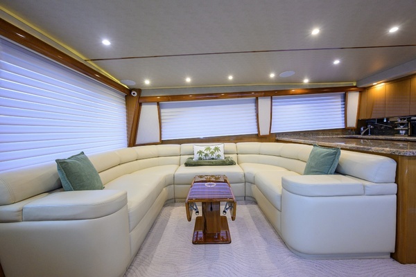 2002 Viking 61