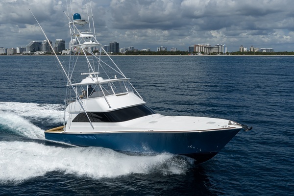 2002 Viking 61