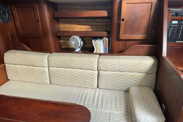 Caribbean Dream 45ft Morgan Yacht For Sale