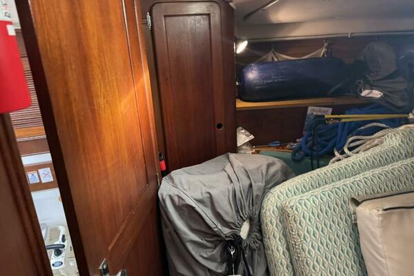 Caribbean Dream 45ft Morgan Yacht For Sale