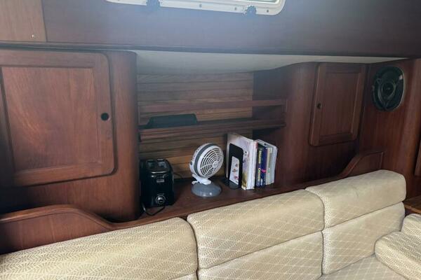 Custom Built in Cabinets