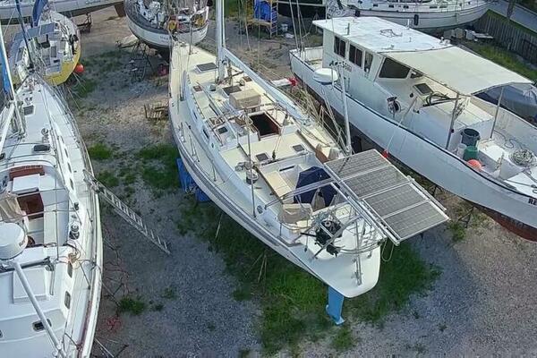 Caribbean Dream 45ft Morgan Yacht For Sale