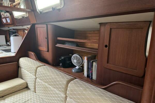 Caribbean Dream 45ft Morgan Yacht For Sale