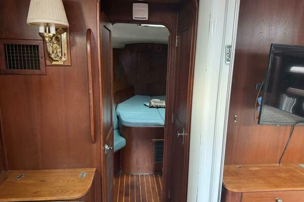 Caribbean Dream 45ft Morgan Yacht For Sale
