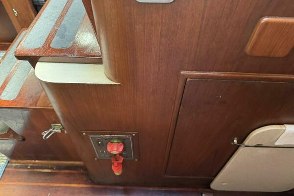 Caribbean Dream 45ft Morgan Yacht For Sale