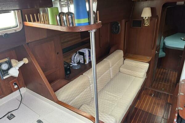 Caribbean Dream 45ft Morgan Yacht For Sale