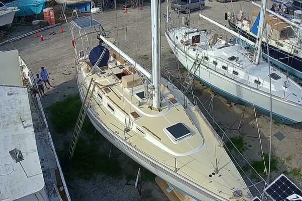 Caribbean Dream 45ft Morgan Yacht For Sale