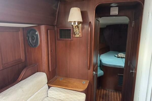 Caribbean Dream 45ft Morgan Yacht For Sale
