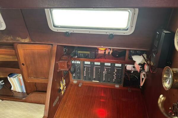 Caribbean Dream 45ft Morgan Yacht For Sale