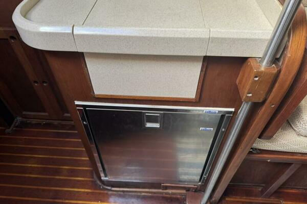 Galley Refrigerator/Freezer