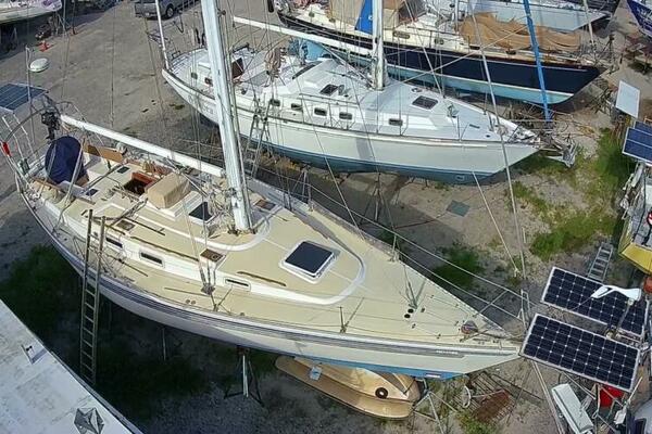 Caribbean Dream 45ft Morgan Yacht For Sale