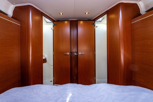 Beneteau Oceanis 46.1 Yacht For Sale