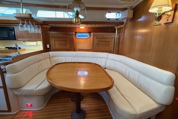 GLORY 42ft Catalina Yacht For Sale