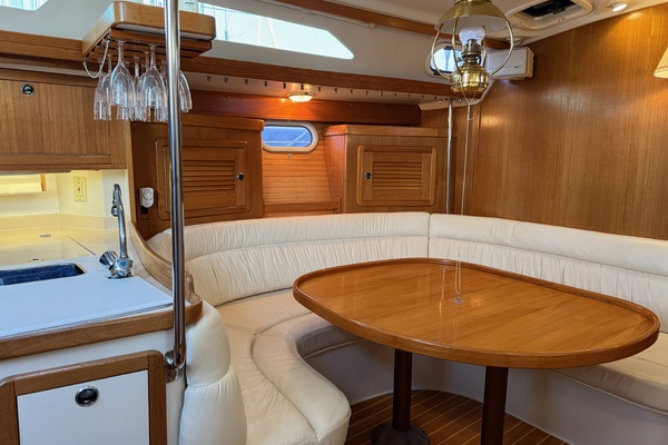 GLORY 42ft Catalina Yacht For Sale