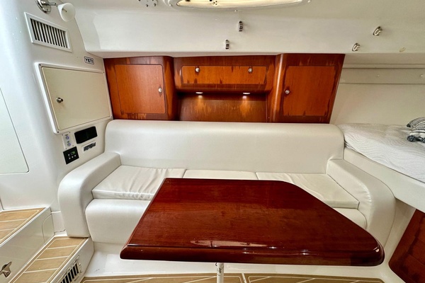 37ft Intrepid Yacht For Sale