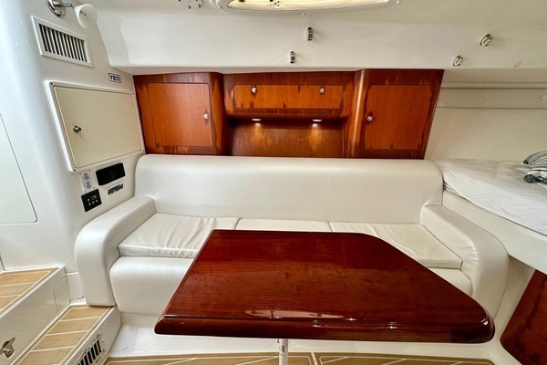 2006 Intrepid 37