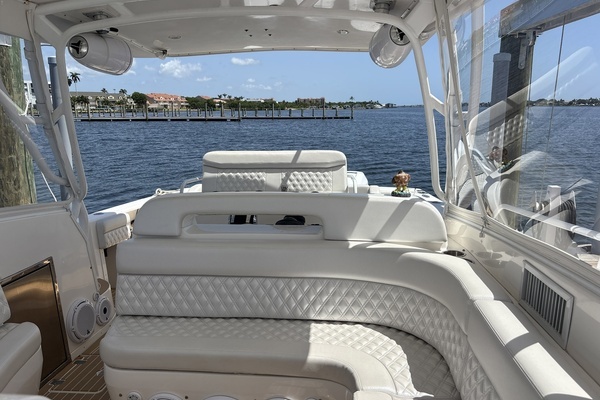 2006 Intrepid 37