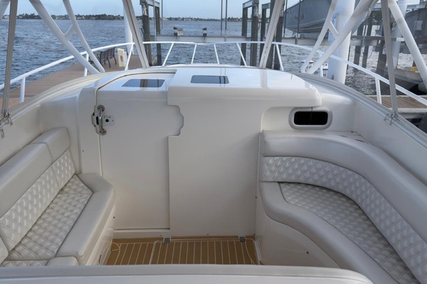 2006 Intrepid 37