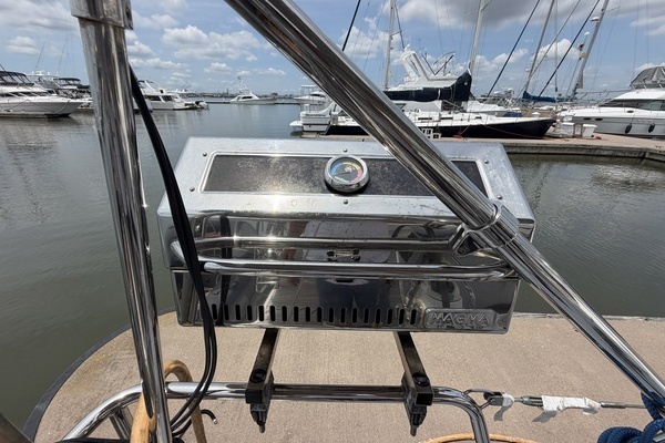 2017 Beneteau 45