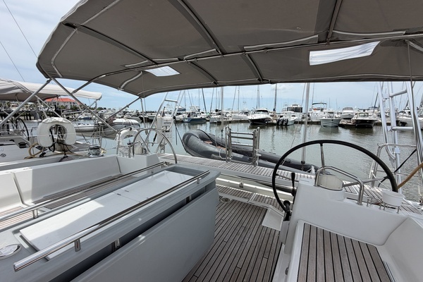 2017 Beneteau 45