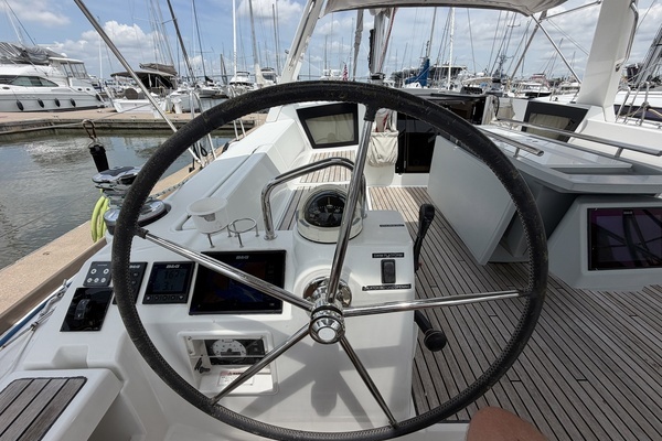2017 Beneteau 45