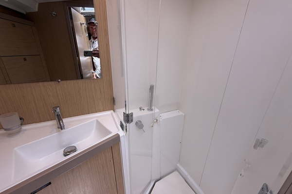 2017 Beneteau 45