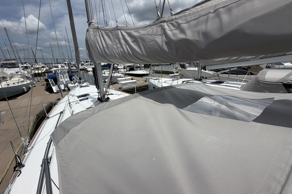 2017 Beneteau 45