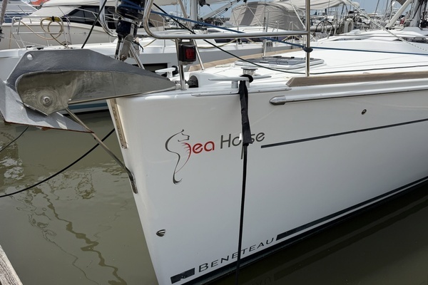 2017 Beneteau 45