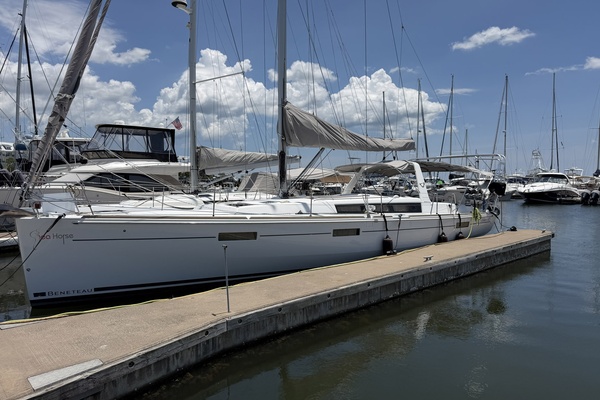 45ft Beneteau Yacht For Sale
