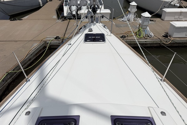 2017 Beneteau 45