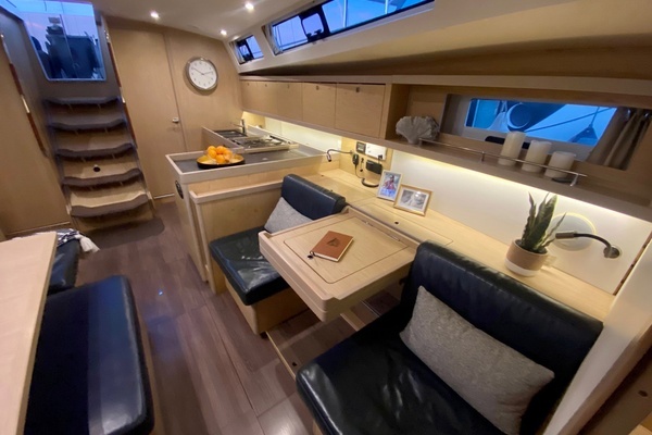 2017 Beneteau 45