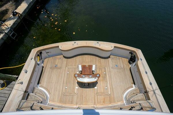 2004 Sea Force IX 82