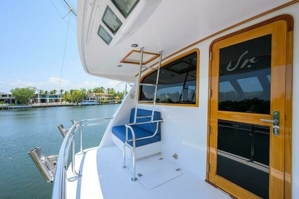 Photo of the 2004 Sea Force IX 82 Enclosed Bridge "Junior"