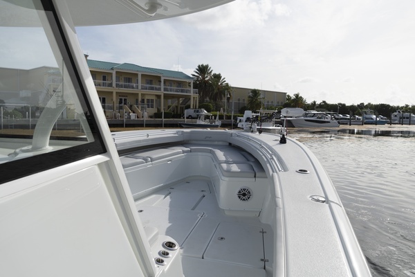 2018 Yellowfin 39