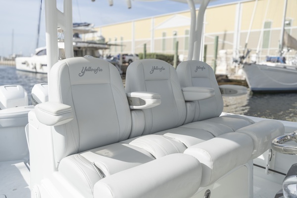 2018 Yellowfin 39