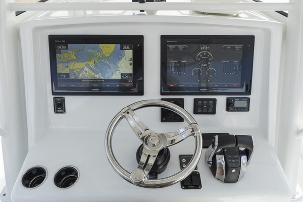 2018 Yellowfin 39