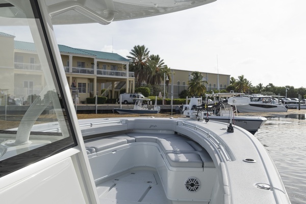 2018 Yellowfin 39
